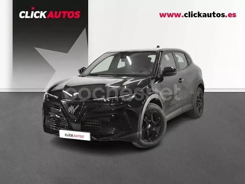 Negro Usado 2025 Alfa Romeo GT Junior SUV | 27.050 € - Imagen 1/4