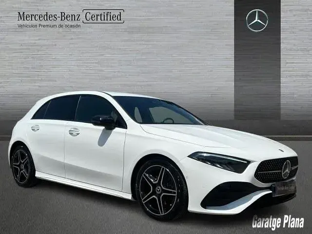 Usado Mercedes A200 150 CV (110 kW) 2025 Blanco polar