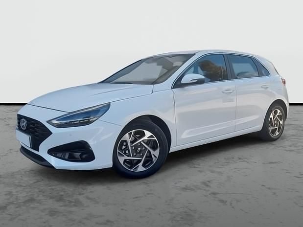 Blanco atlas Usado 2025 Hyundai i30 Utilitario | 21.090 € (Precio justo) - Imagen 1/4