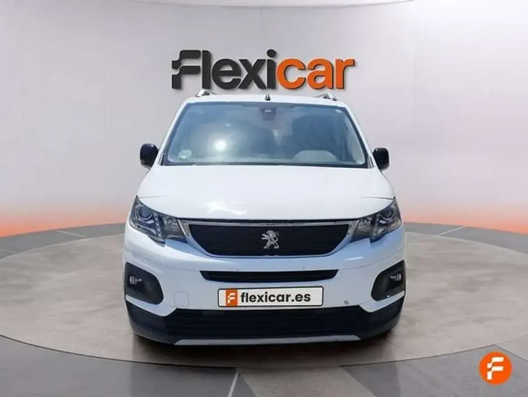Usado Peugeot Rifter Active 130 CV (95 kW) 2022 Blanco Monovolumen