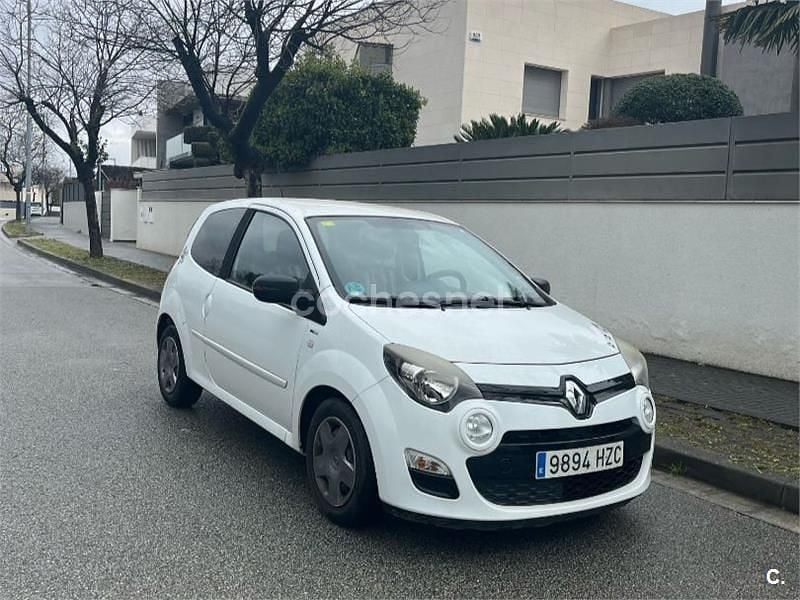 Usado Renault Twingo Night&Day 75 CV (55 kW) 2014 Blanco Utilitario