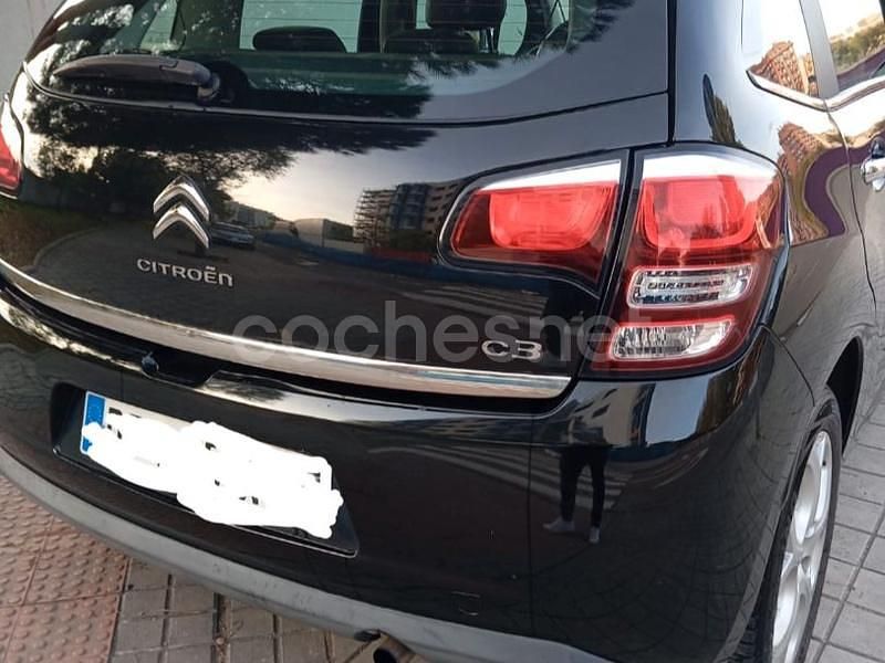 Usado Citroën C3 82 CV (60 kW) 2014 Negro Berlina