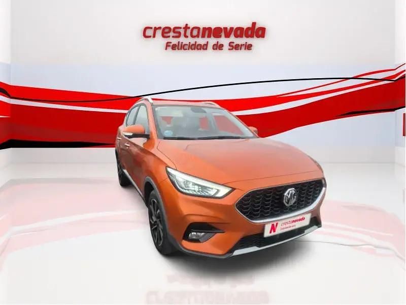 Usado MG ZS Luxury 111 CV (81 kW) 2022 Naranja SUV