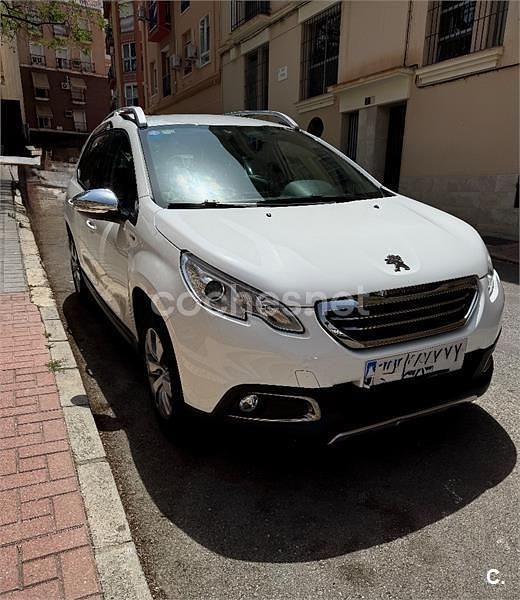 Usado Peugeot 2008 Style 82 CV (60 kW) 2015 Blanco SUV