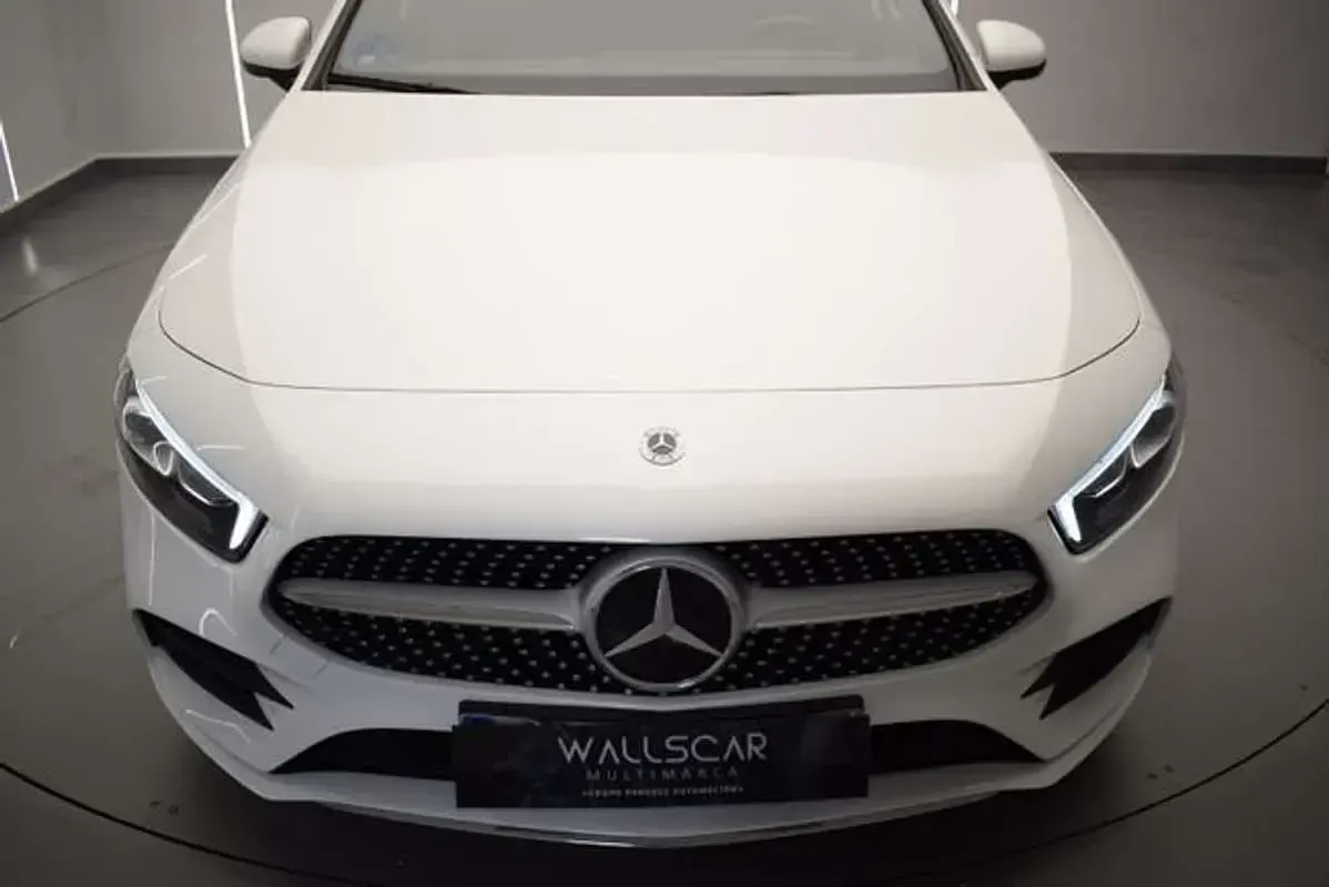 Usado Mercedes A250 218 CV (160 kW) 2022 Blanco Berlina
