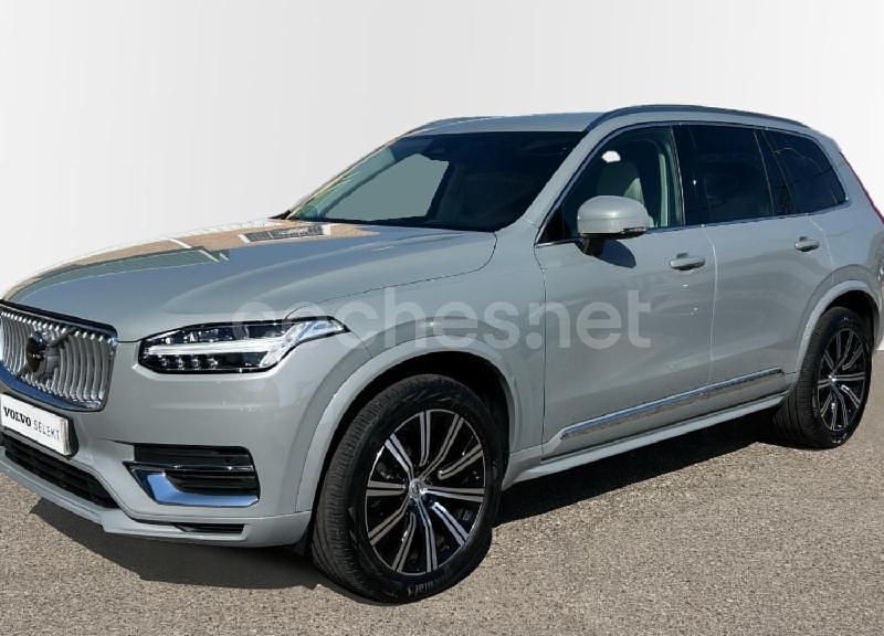 Gris / plata Usado 2024 Volvo XC90 Plus SUV | 65.900 € (Un poco caro) - Imagen 1/4