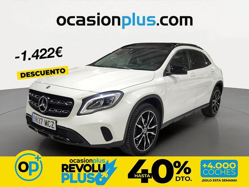 Usado Mercedes GLA200 136 CV (100 kW) 2017 Blanco SUV
