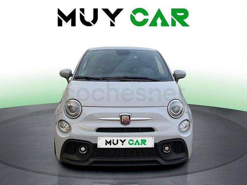 Usado Abarth 595 165 CV (121 kW) 2023 Gris / plata Berlina