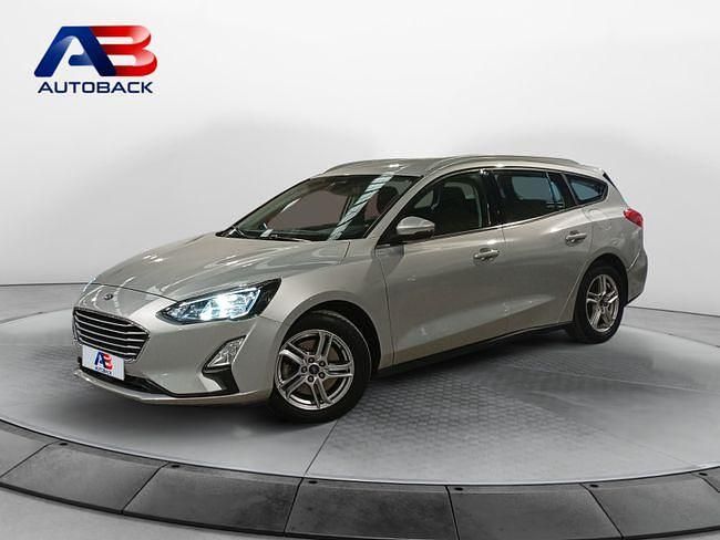 Usado Ford Focus Trend 125 CV (91 kW) 2021 Gris / plata Familiar