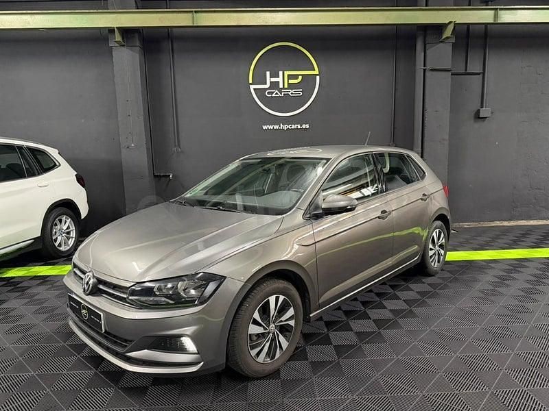 Usado VW Polo Advance 95 CV (69 kW) 2019 Gris / plata Berlina