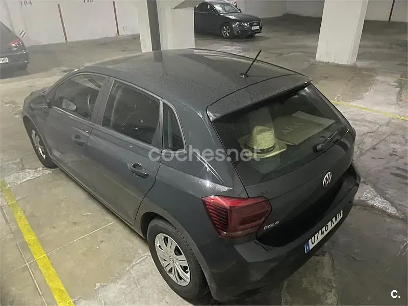 Usado VW Polo Edition 65 CV (47 kW) 2019 Gris / plata Utilitario