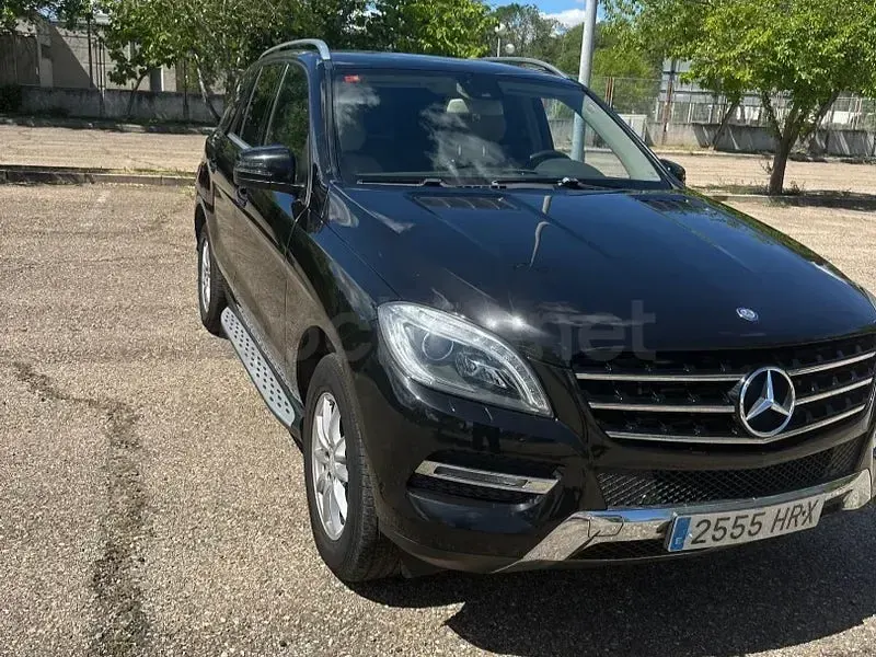 Usado Mercedes ML250 204 CV (150 kW) 2013 Gris / plata SUV