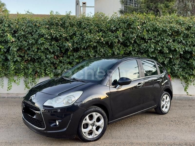 Negro Usado 2012 Citroën C3 Attraction Utilitario | 5899 € (Precio justo) - Imagen 1/4