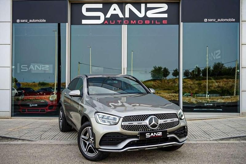 Plateado Usado 2021 Mercedes GLC300e Coupe | 42.000 € (Buen precio) - Imagen 1/4