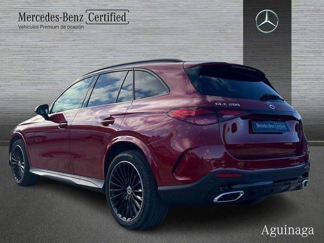 Occasion Mercedes GLC200 204 PK (150 kW) 2025 Rood SUV
