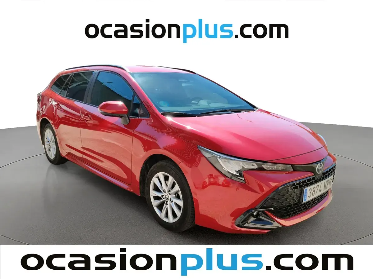 Usado Toyota Corolla Active 140 CV (102 kW) 2024 Rojo