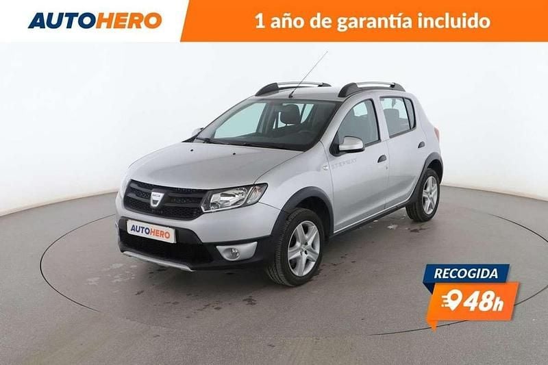 Blanco Usado 2015 Dacia Sandero Stepway Utilitario | 8699 € (Precio justo) - Imagen 1/3