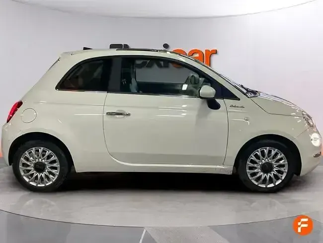 Usado Fiat 500 Dolcevita 70 CV (51 kW) 2021 Blanco Utilitario