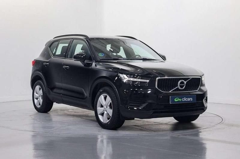 Usado Volvo XC40 Core 163 CV (119 kW) 2022 Negro SUV