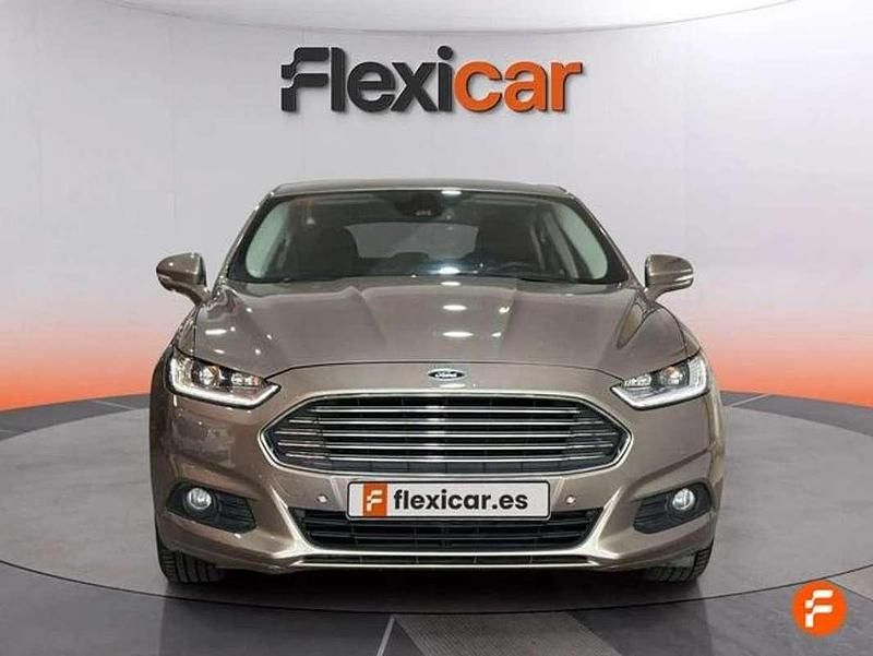 Usado Ford Mondeo Business Edition 150 CV (110 kW) 2019 Beige Berlina