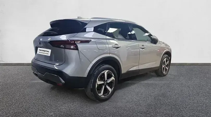 Usado Nissan Qashqai N-Connecta 140 CV (102 kW) 2024 Diamond silver (metalizado) SUV