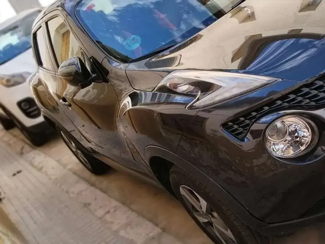 Usado Nissan Juke N-Connecta 112 CV (82 kW) 2018 Negro SUV