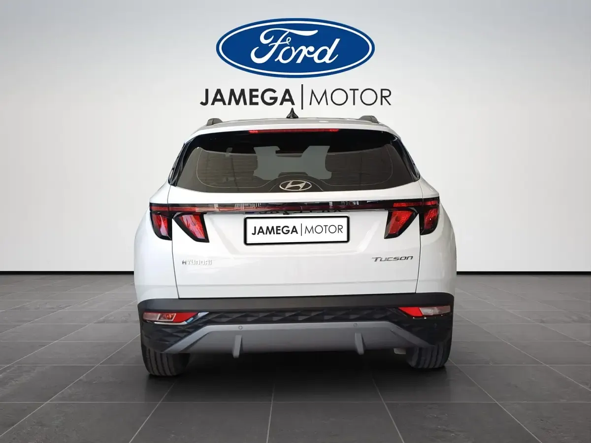 Usado Hyundai Tucson 150 CV (110 kW) 2021 Blanco SUV