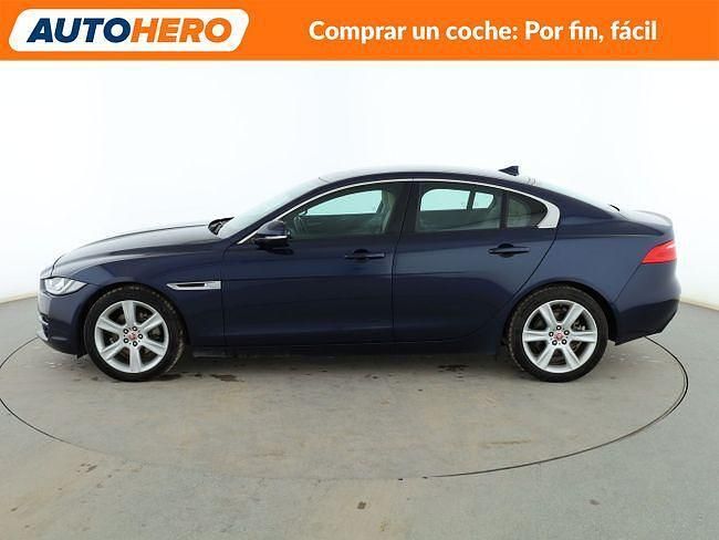Usado Jaguar XE Pure 180 CV (132 kW) 2015 Azul Berlina