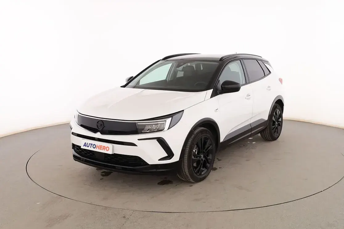 Usado Opel Grandland X GS Line 136 CV (100 kW) 2025 SUV