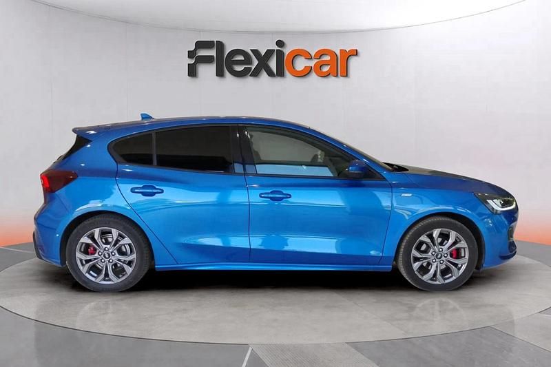 Usado Ford Focus ST-Line 125 CV (91 kW) 2023 Azul Berlina