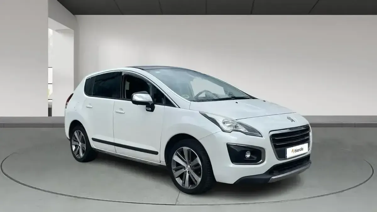 Usado Peugeot 3008 Allure 115 CV (84 kW) 2013 Blanco Familiar