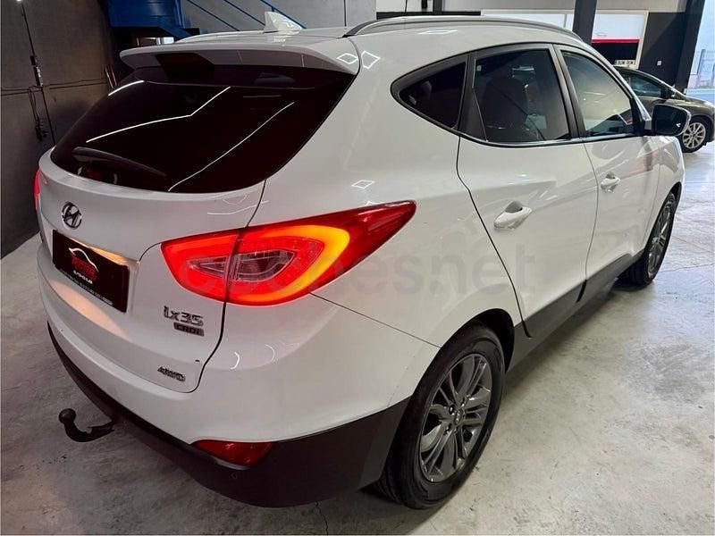 Usado Hyundai ix35 136 CV (100 kW) 2014 Blanco SUV