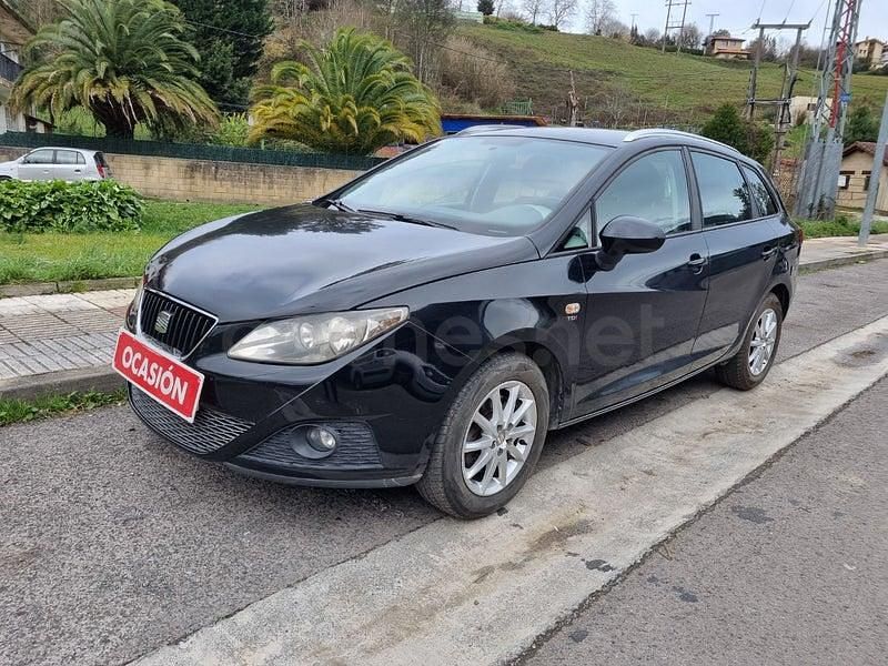 Usado Seat Ibiza ST Style 105 CV (77 kW) 2013 Negro Familiar