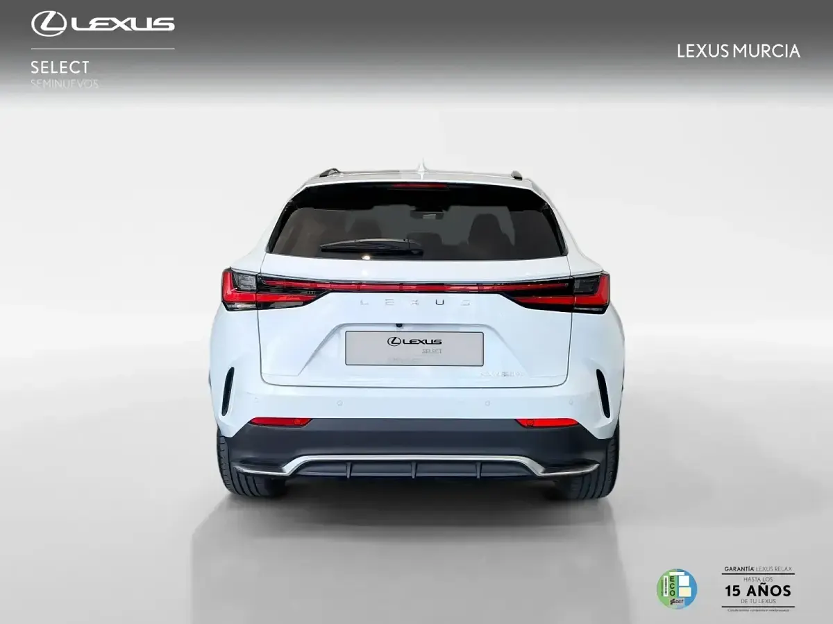 Usado Lexus NX450h+ Sport Line 292 CV (214 kW) 2026 Blanco SUV