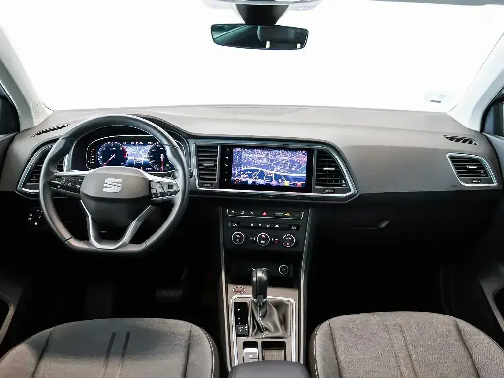 Usado Seat Ateca Style 150 CV (110 kW) 2026 Blanco SUV