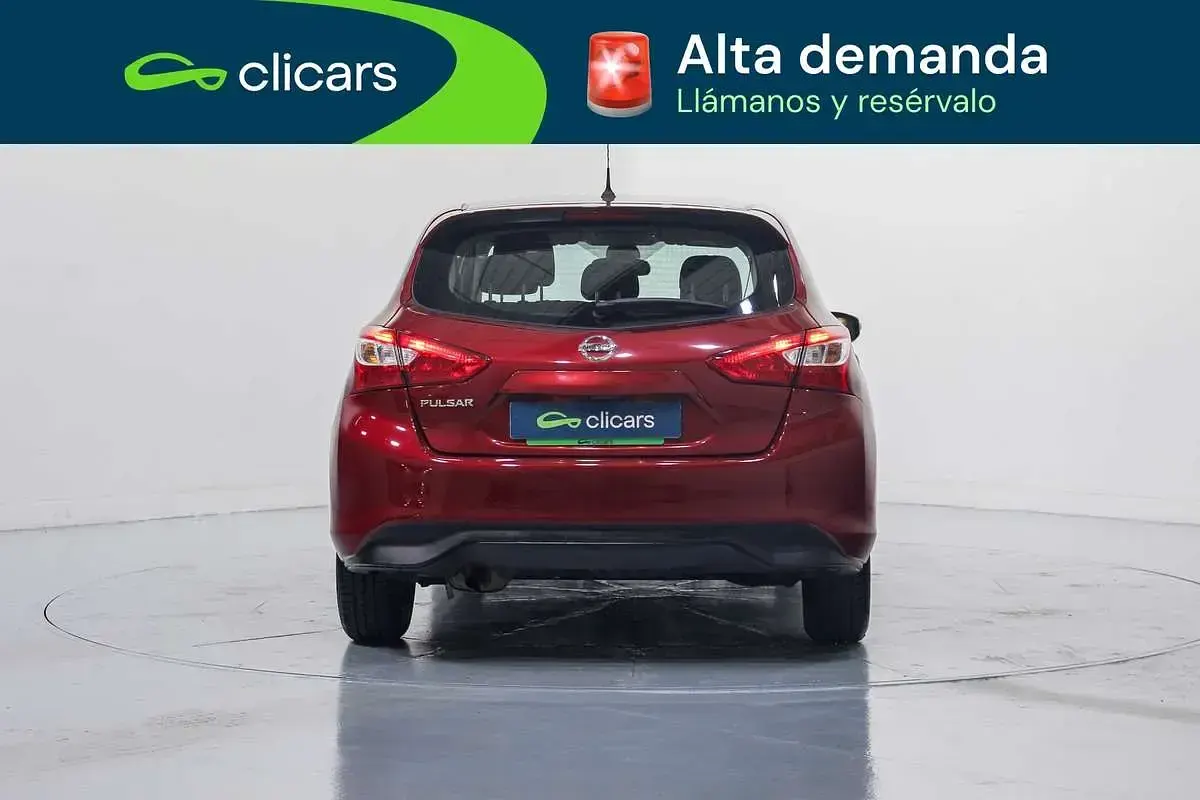 Usado Nissan Pulsar N-Connecta 116 HP (85 kW) 2017 Vermelho Citadino