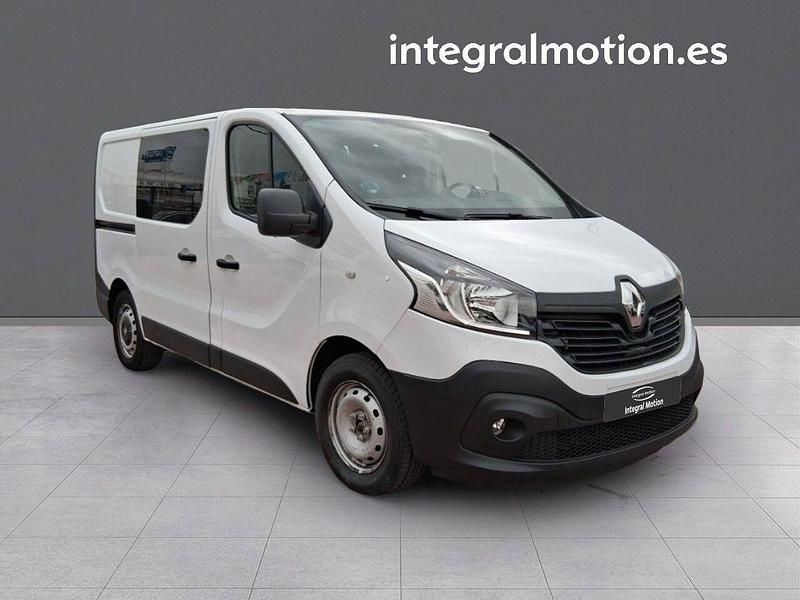 Usado Renault Trafic 125 CV (91 kW) 2019 Blanco Monovolumen