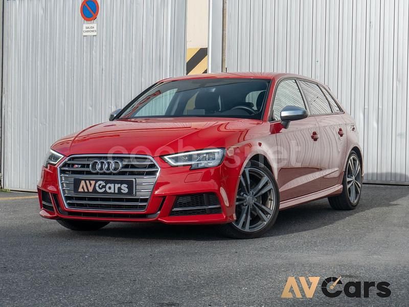 Rojo Usado 2017 Audi A3 Sportback Utilitario | 30.990 € (Precio justo) - Imagen 1/4