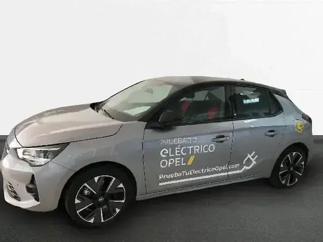 Usado Opel Corsa-e Elegance 100 kW (136 CV) 2021 Gris Utilitario