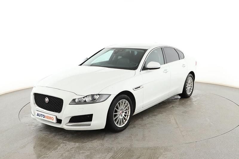Blanco Usado 2018 Jaguar XF Business Edition Berlina | 13.299 € (Super precio) - Imagen 1/3