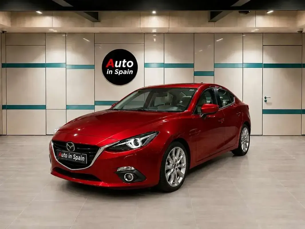 Usado Mazda 3 Luxury 165 CV (121 kW) 2014 Rojo Utilitario