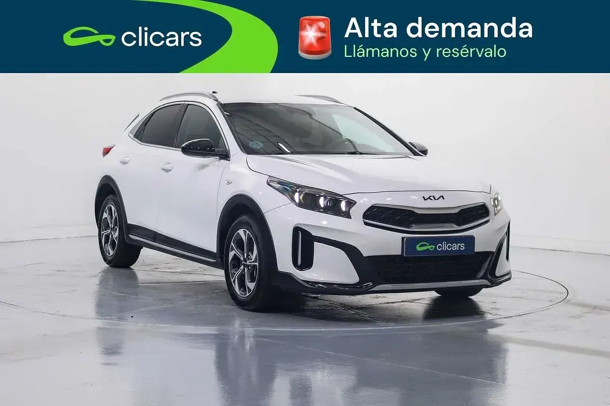 Usado Kia XCeed 120 CV (88 kW) 2023 Blanco SUV