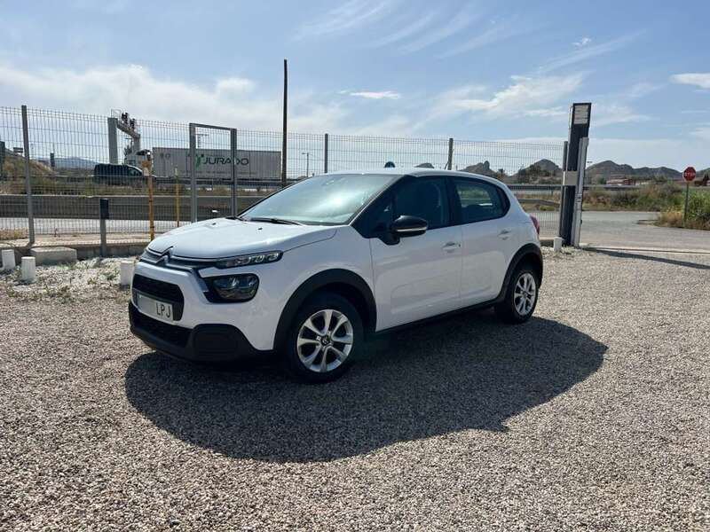 Blanco Usado 2021 Citroën C3 Live Utilitario | 9000 € (Precio justo) - Imagen 1/4