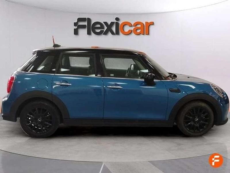 Usado Mini Cooper 136 CV (100 kW) 2023 Azul Utilitario