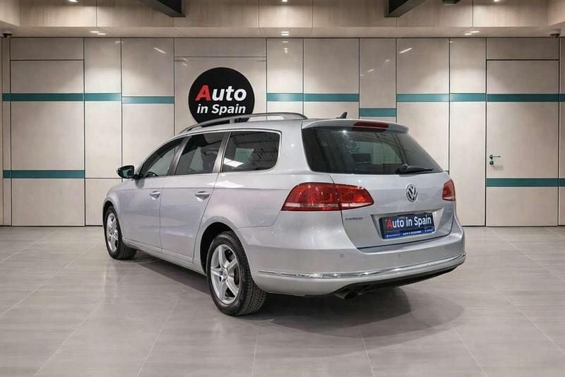 Usado VW Passat Advance 122 CV (89 kW) 2011 Gris Berlina