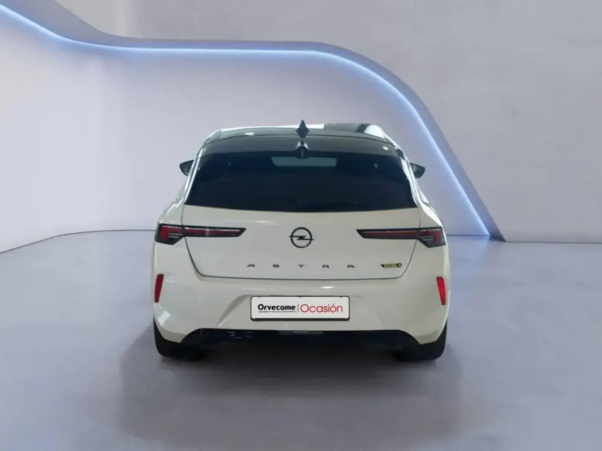 Usado Opel Astra 114 kW (156 CV) 2023 Utilitario