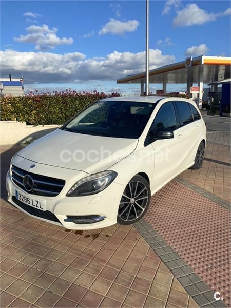 Usado 2012 Mercedes B180 Sport Edition Monovolumen | 13.000 € - Imagen 1/1