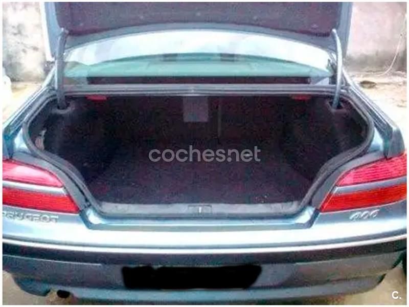 Usado Peugeot 406 110 CV (80 kW) 2000 Gris / plata Berlina