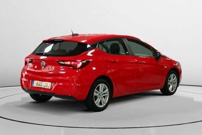 Usado Opel Astra Selective 125 CV (91 kW) 2017
