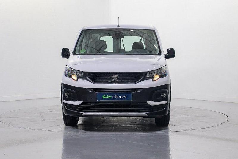 Usado Peugeot Rifter Active 100 CV (73 kW) 2022 Blanco Monovolumen